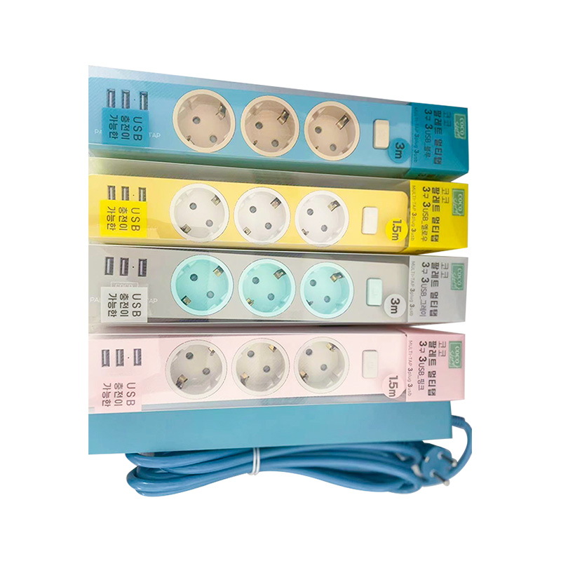 Farverige 3 forretninger KC Standard Socket med 3 USB -porte og 1 master switch